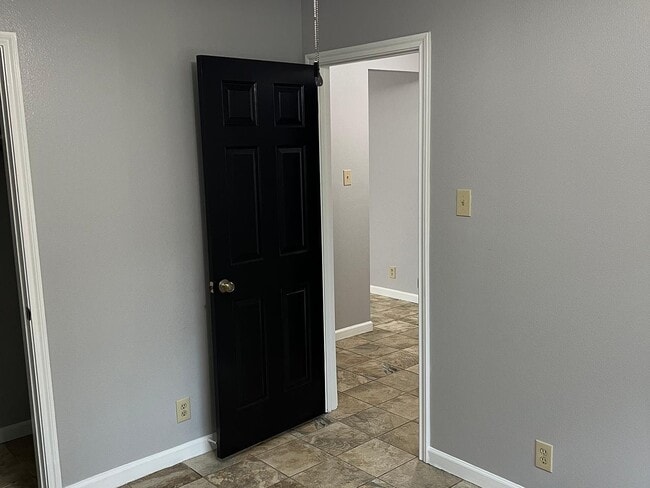 Building Photo - 3618 Candlehead Ln