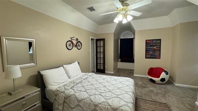 Building Photo - 59 Acorn Cluster Ct