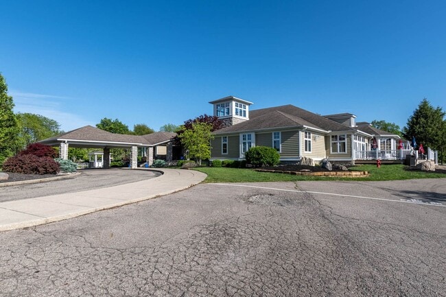 Building Photo - LIKE NeW Fisher Homes Condo Per Rent is $1849.00