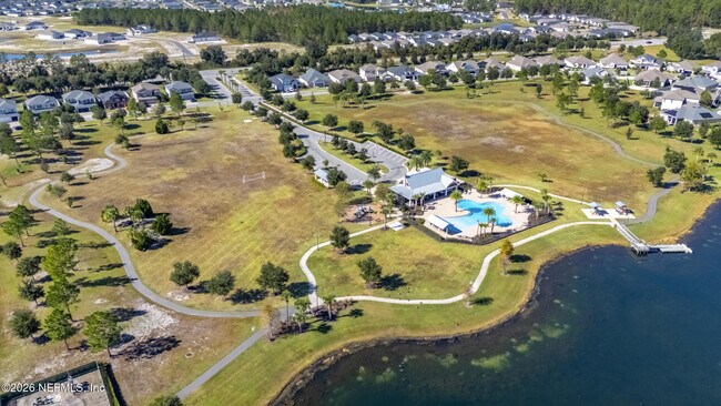 Building Photo - 454 Willow Lake Dr