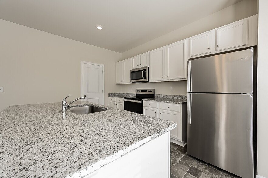 Building Photo - 316 Hamilton Pointe Dr