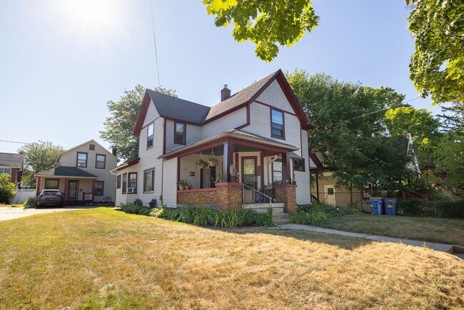 Building Photo - 514 Glenwood Ave SE