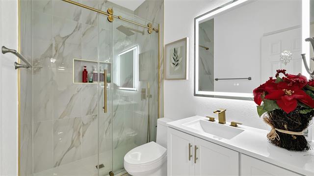 Building Photo - 7848 Ravens Cliff Dr