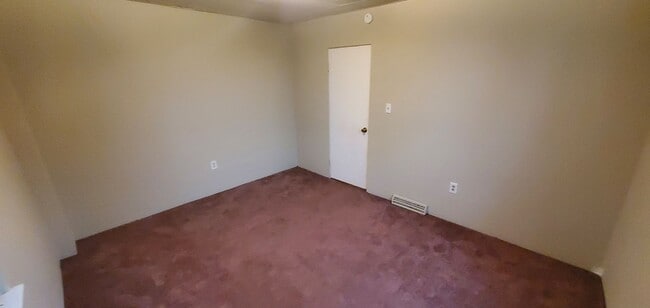 Building Photo - 841 Brackenridge Ave