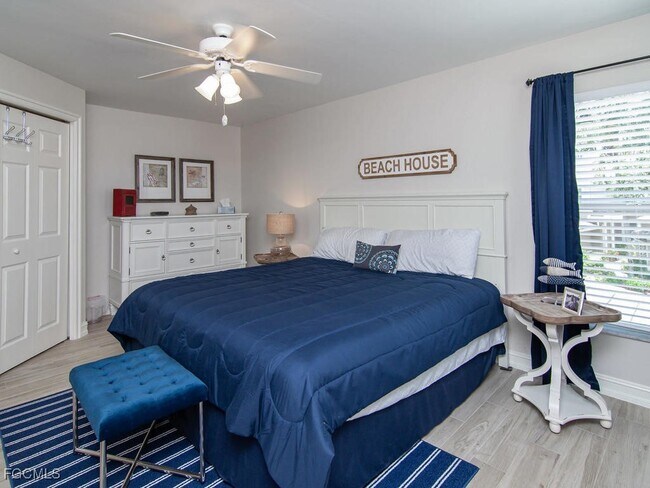 Building Photo - 945 Carrick Bend Cir
