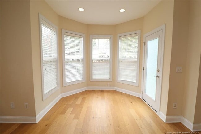 Building Photo - 406 Golden Harvest Loop