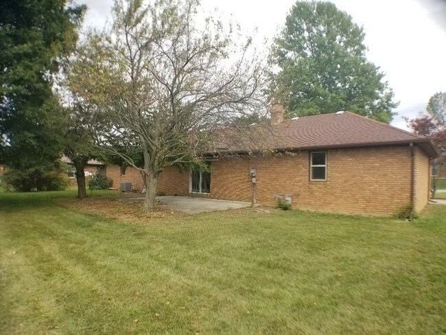 Building Photo - 6265 Akron Dr