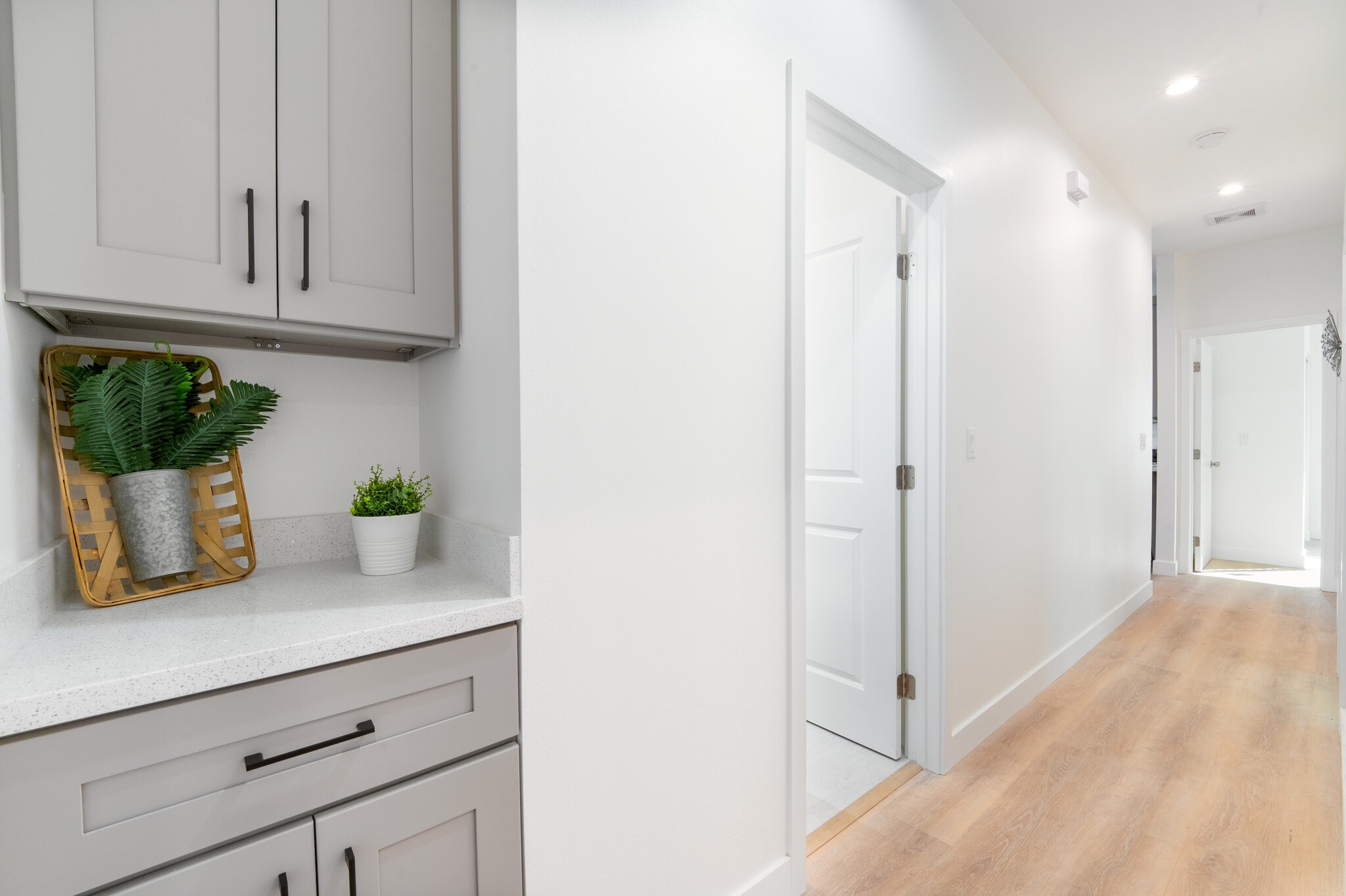 Building Photo - 128 S Citrus Ave