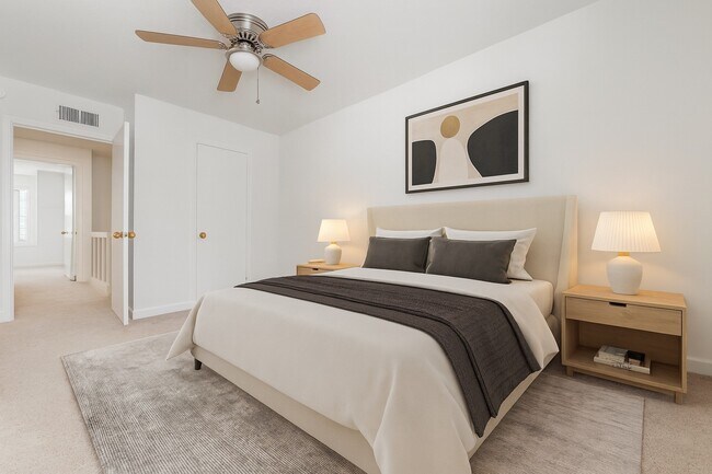 Building Photo - 14719 Barryknoll Ln