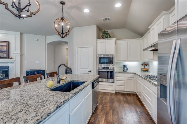 Building Photo - 3523 Charleston Dr