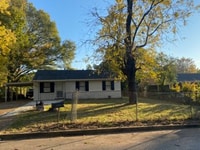 Building Photo - 3881 Windy Ave