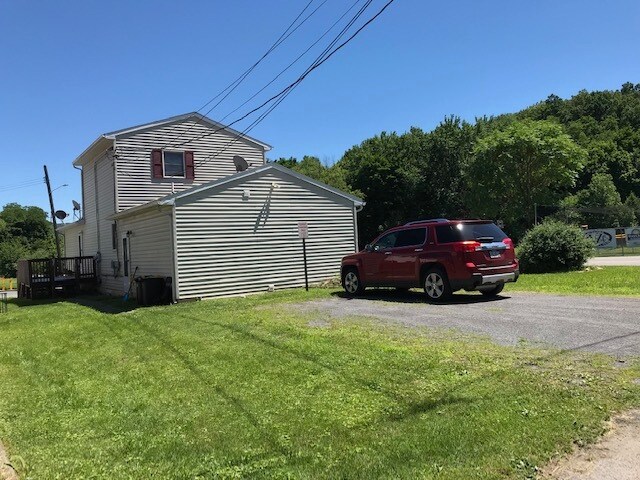 Parking-Offstreet - 101 N 6th Ave