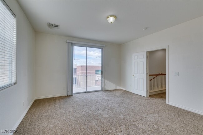 Building Photo - 2832 Glistening Grove Ave