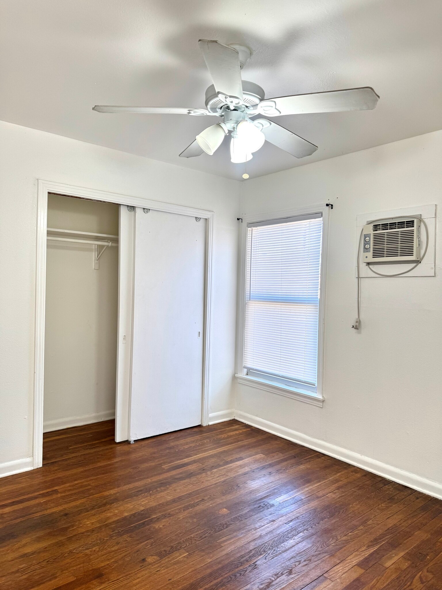 Bedroom 2 - 231 Storeywood Dr