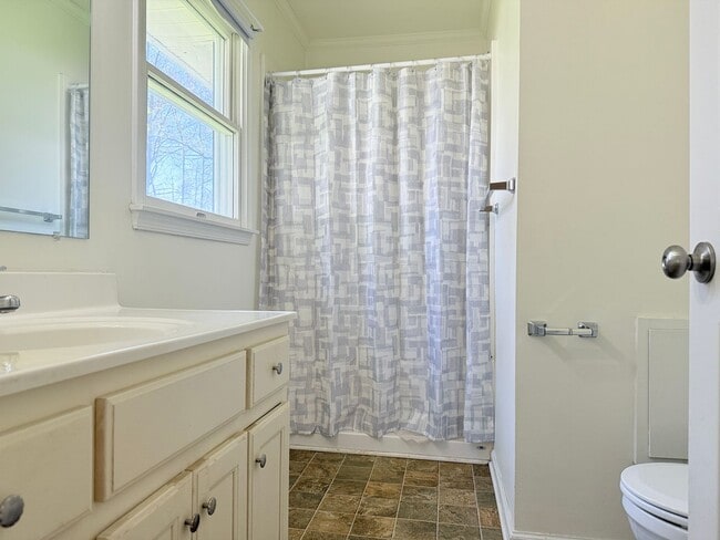 Building Photo - Welcome Home to Harrington: 3-Bedroom Oasi...