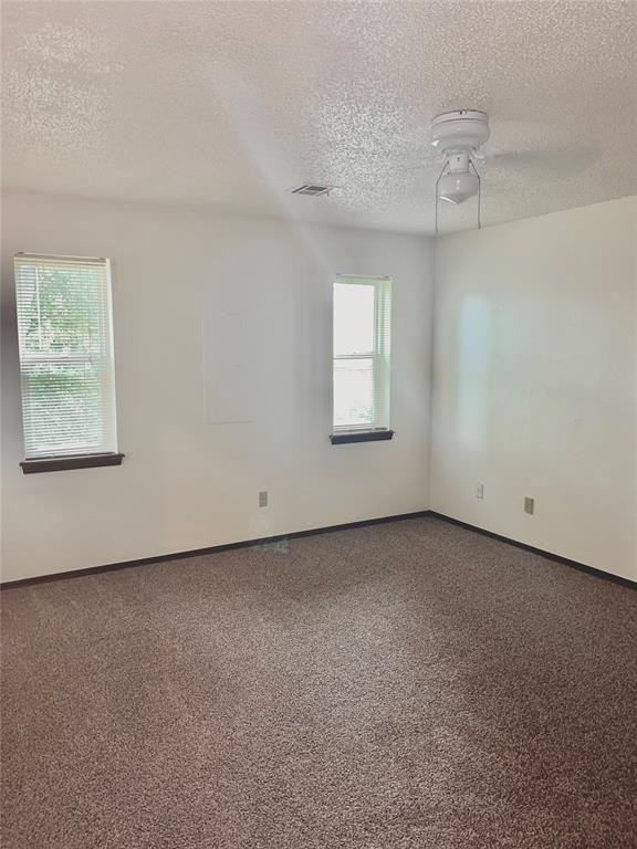 Building Photo - 312 Falcon Ct