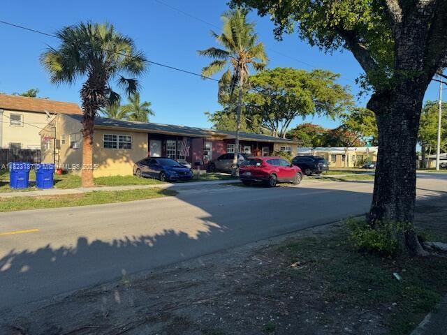 Primary Photo - 2103 N 20th Ave