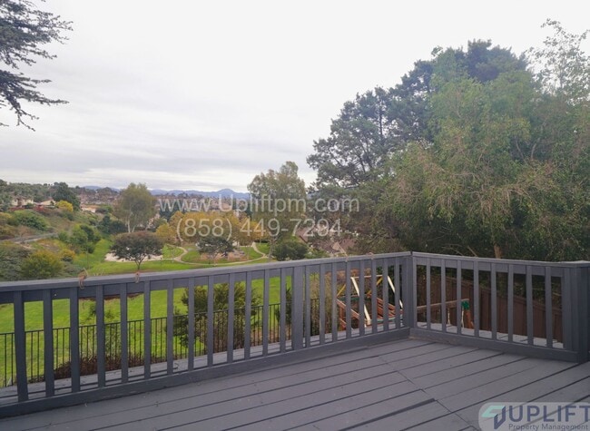 Building Photo - 4 Bed 3 Bath House in Spring Valley w/ Washer + Dryer and 2-Car Garage