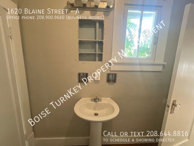 Building Photo - 1620 Blaine St