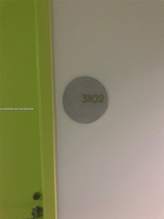 Building Photo - 501 NE 31st St