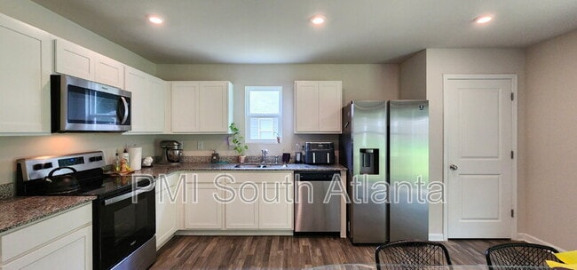 Building Photo - 116 Dogwood Ln