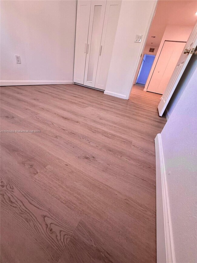 Building Photo - 63 SE 3rd Ave