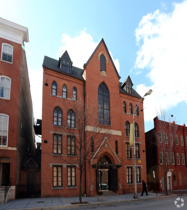 Primary Photo - Multi-Family Lofts Units