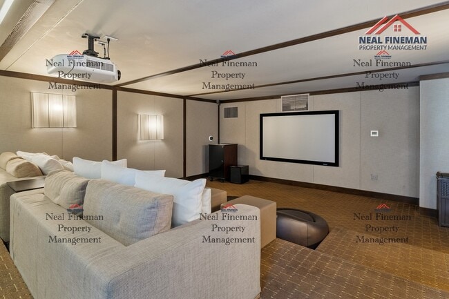 Building Photo - Furnished or unfurnished  1 Bed / 1 Bath C...