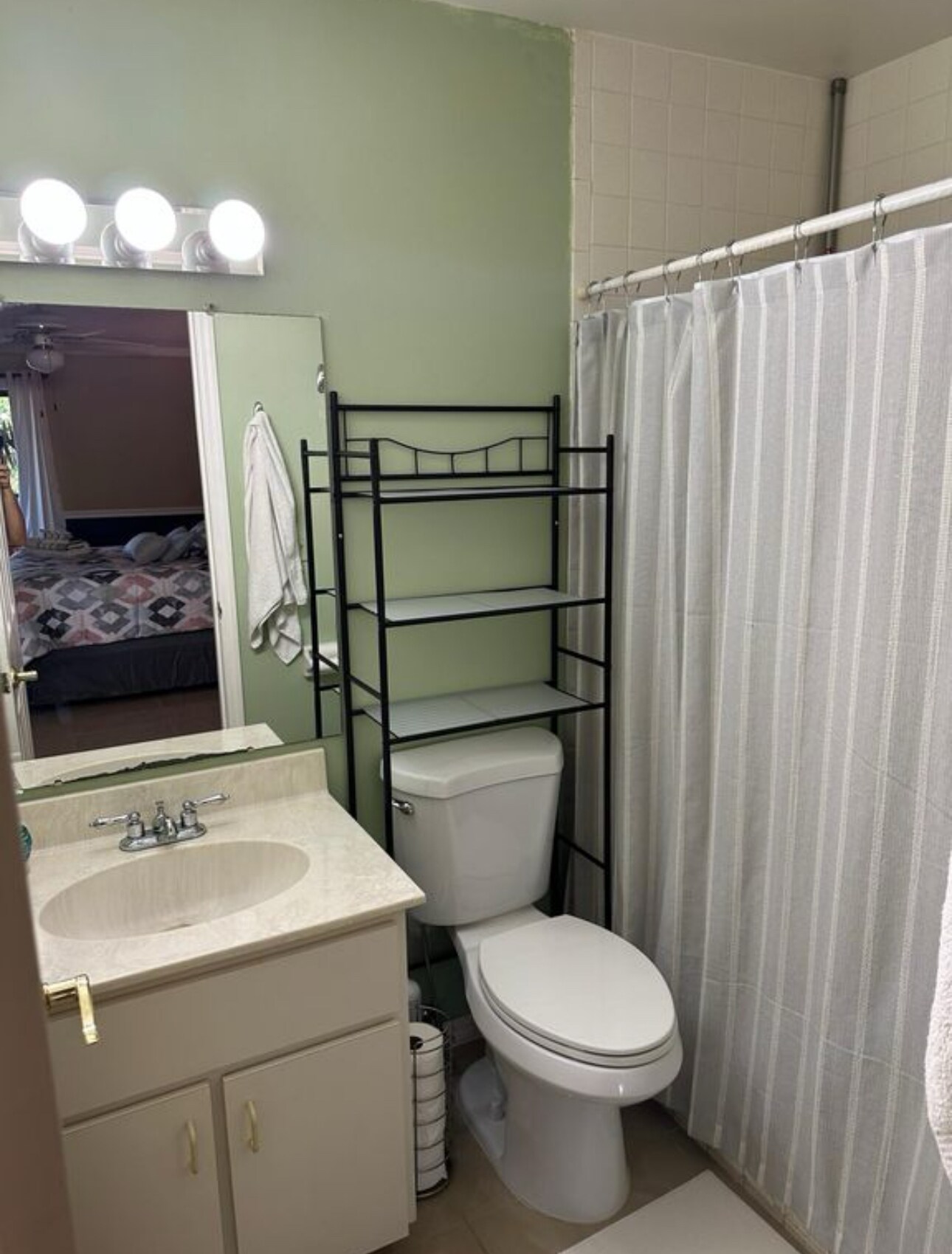 Building Photo - 5807 N Atlantic Ave