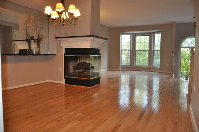 Building Photo - 13130 Kidwell Field Rd