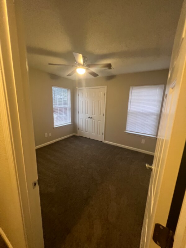 Building Photo - 8000 Marsha Woods Dr