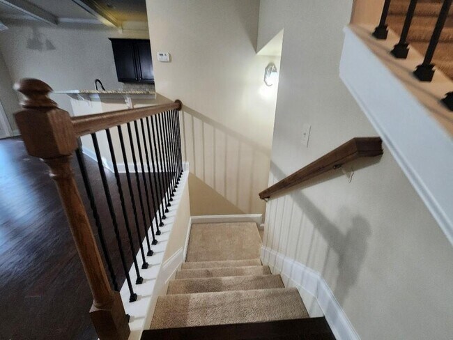 Building Photo - 229 Privet Cir