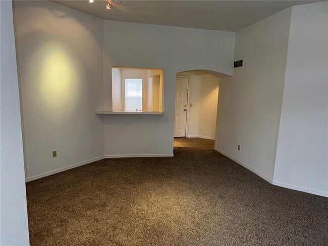 Building Photo - 7300 Westpointe Blvd