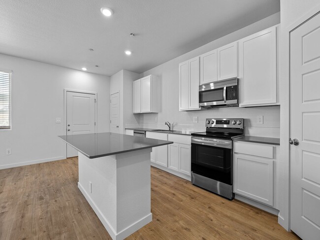 Building Photo - Brand New 3-Bed, 2.5-Bath Townhome in Evan...