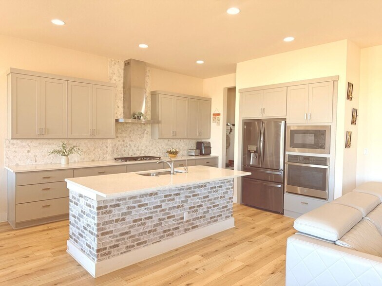 Building Photo - 1832 Indian Apple Wy