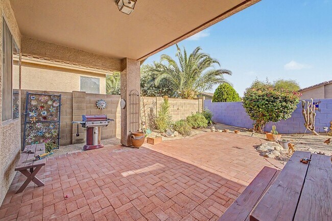 Building Photo - 7263 E Whispering Wind Dr