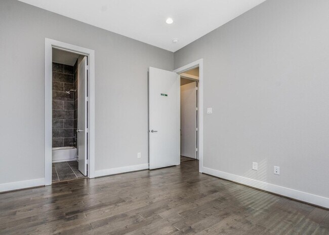 Building Photo - 8409 Hempstead Rd