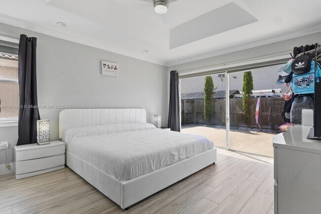 Building Photo - 8218 SW 163rd Pl