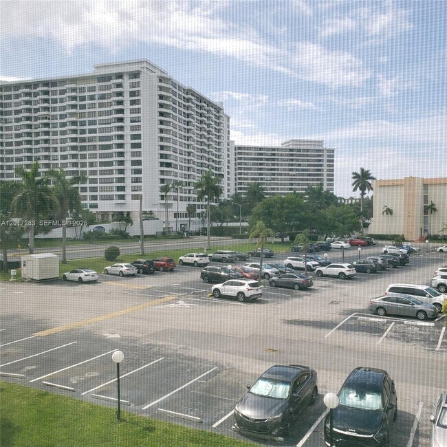 Building Photo - 801 Three Islands Boulevard