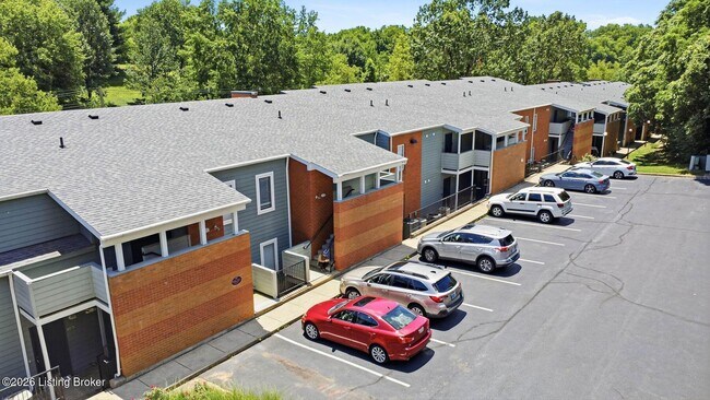 Building Photo - 2745 Grinstead Dr
