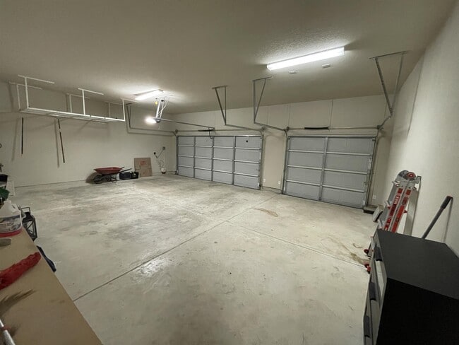 Building Photo - 2826 Winter Gorge