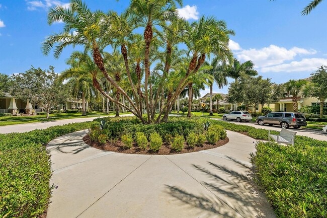 Building Photo - 1130 Sweet Hill Dr