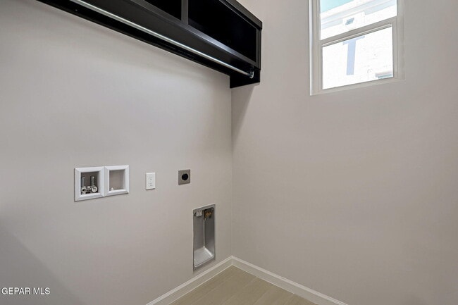 Building Photo - 13649 Keighly St