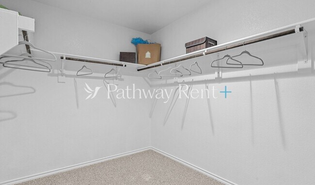 Building Photo - 8417 Hollymead Ln