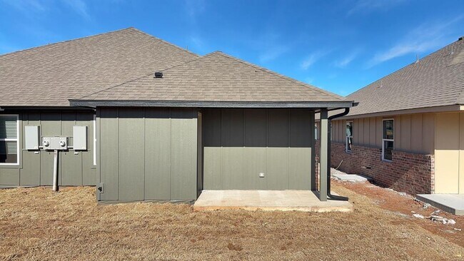 Building Photo - 1204 NW 113th St