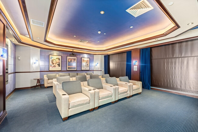 Building Photo - 350 SE 2nd St