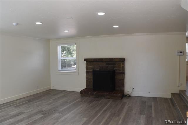 Building Photo - 1328 E St Vrain St