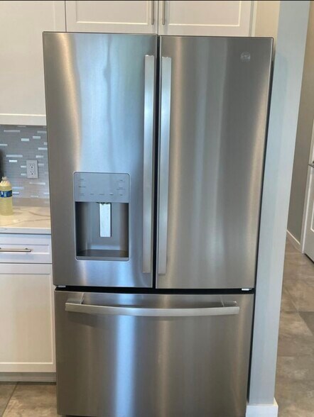 Building Photo - 840 Tijeras Ave NW