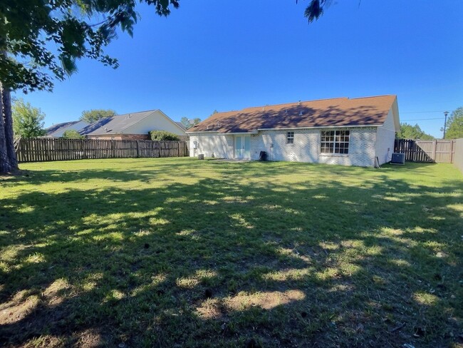 Building Photo - Beautifully Remodeled 3BD/2BA Home in Ocean Springs, MS