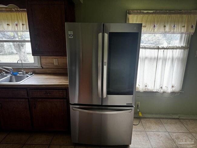 Building Photo - 119 Lenox Pkwy